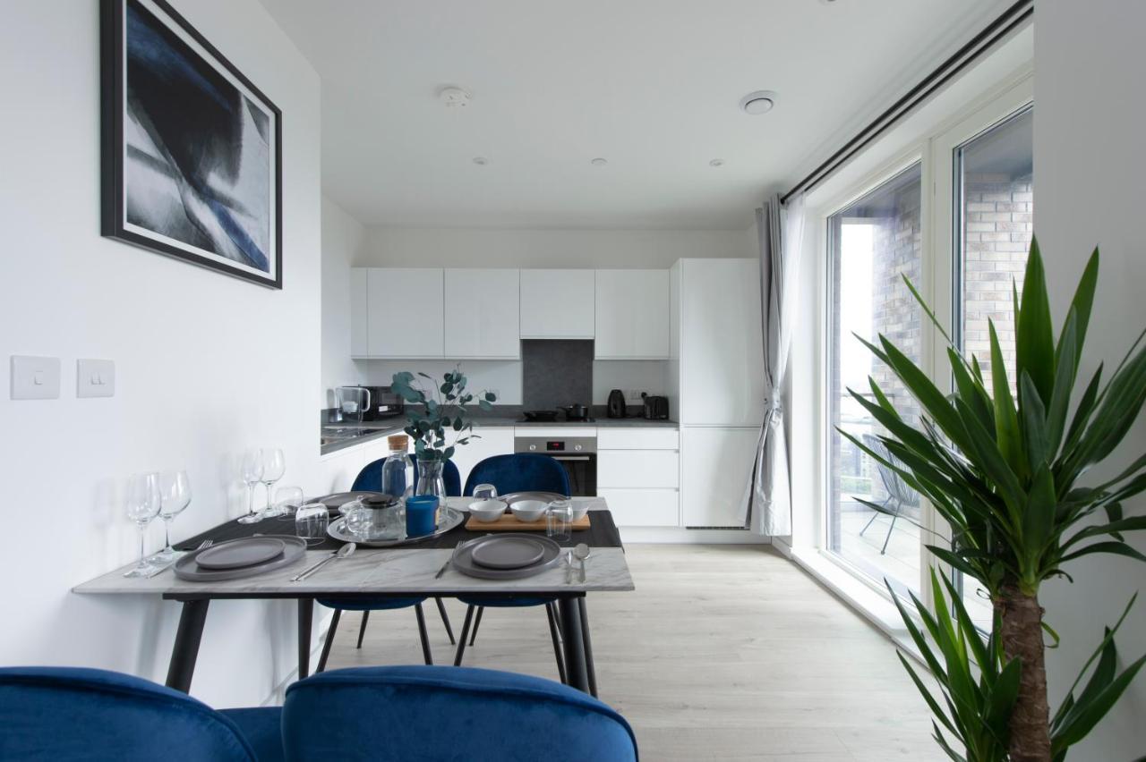 Ac Luxe Penthouse With Free Parking Apartment London Exterior photo
