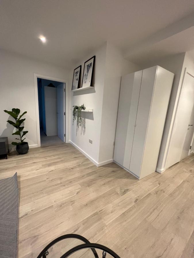 Ac Luxe Penthouse With Free Parking Apartment London Exterior photo