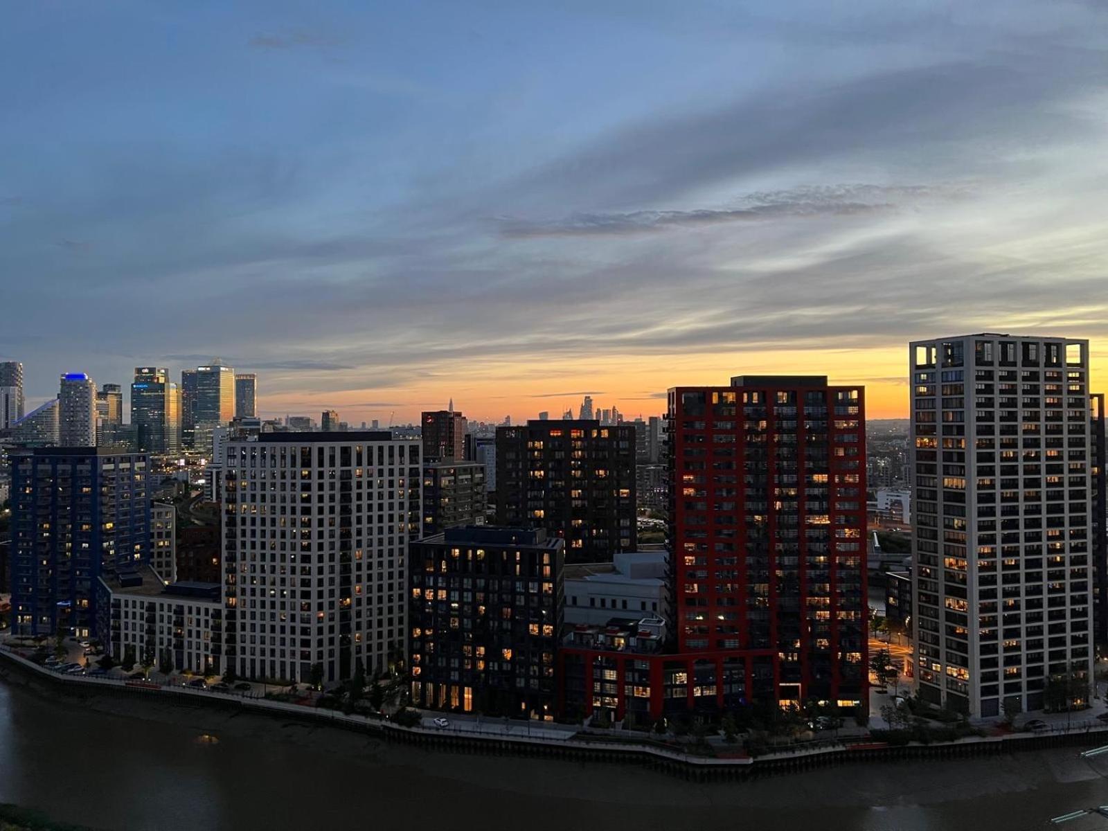 Ac Luxe Penthouse With Free Parking Apartment London Exterior photo